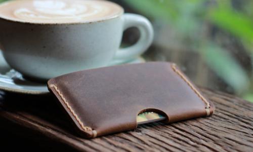 4 Expert Tips On How To Choose The Right Men’s Wallet